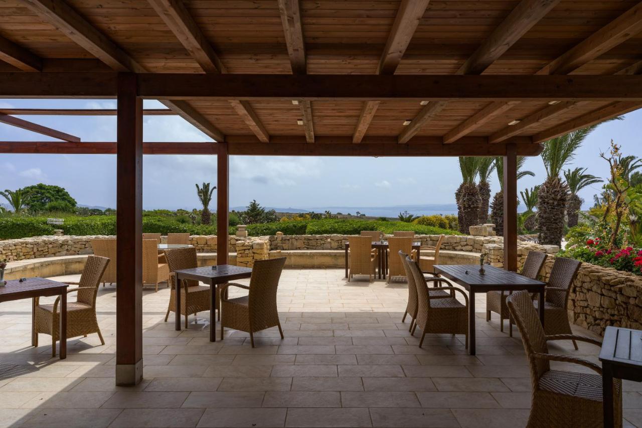 Hotel Ta' Cenc & Spa Sannat Exterior photo The restaurant at the hotel