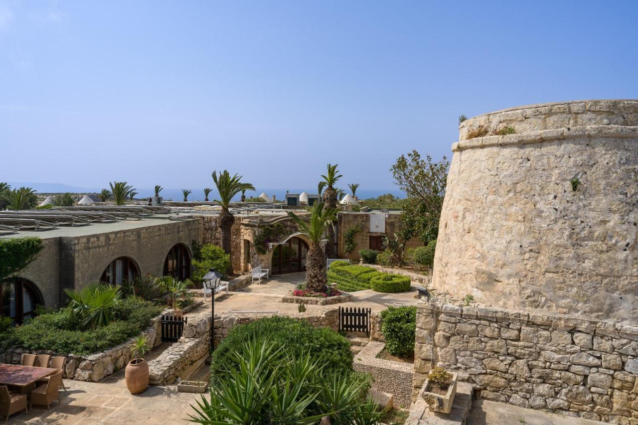 Hotel Ta' Cenc & Spa Sannat Exterior photo The fort